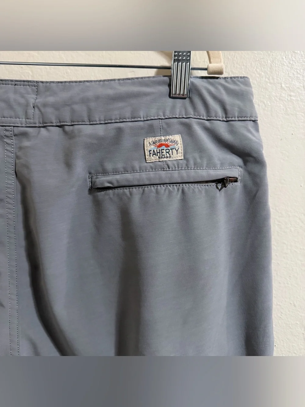 Faherty All Day Shorts Mens 34 Ice Grey Hybrid Swim Tech Stretch Flat Front